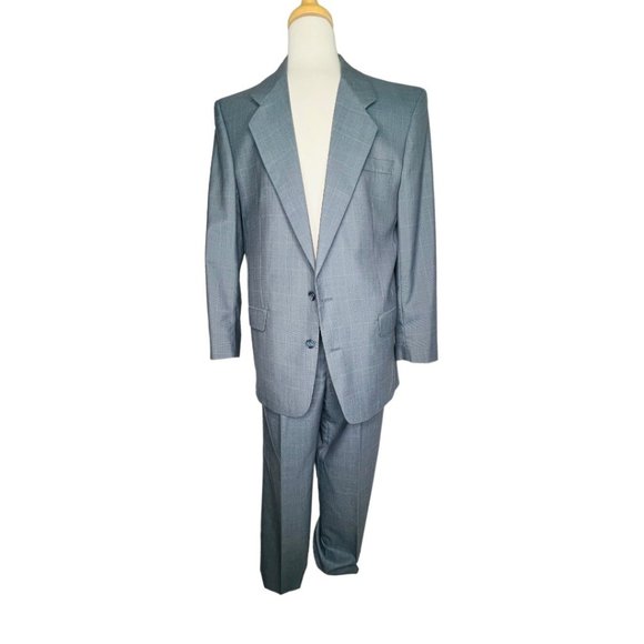Pierre Balmain Men's 2 Piece Suit - Picture 2 of 14